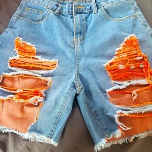 Cute distressed shorts